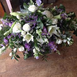 White and Lilac Spray